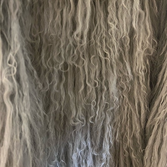 Trilogy Collections by Michael McCollom, Curly Lamb  Fur Coat, circa 2000 - Picture 6 of 8